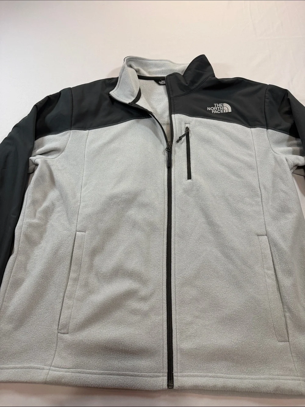 The North Face Men’s Black & Light Gray Hybrid Fleece Jacket Size XL